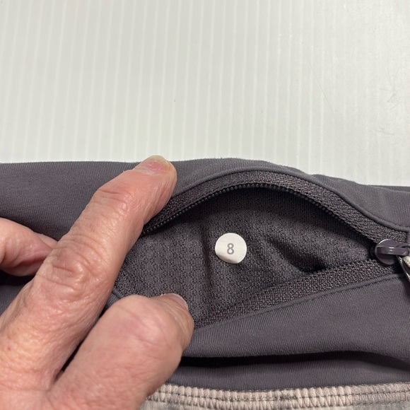Lululemon Speed Up Shorts 2.5” - Picture 5 of 5